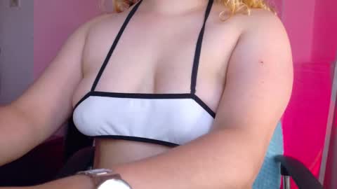 Amalia Im Back See you soon this January 7 at 10 pm Colombia time online show from 01.16.26