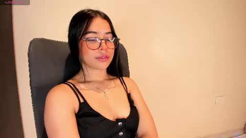 Amalia    real MIA  online show from 06.11.26