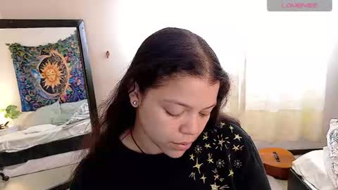 Snapshot of amand1_sweet chatting on 07.25.26 online show from 07.25.26