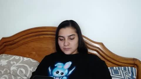 Snapshot of amanda5star chatting on 04.04.26 The queen of the biceps online show from 04.04.26