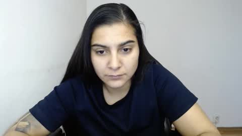 Snapshot of amanda5star chatting on 04.06.26 The queen of the biceps online show from 04.06.26