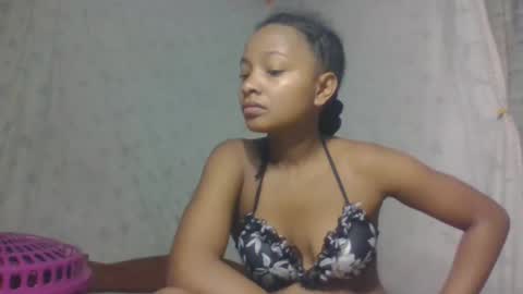 amandaaa25 online show from 10.08.25