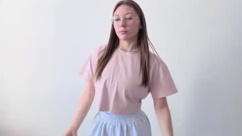 Snapshot of amandacure chatting on 07.17.26 Zoe online show from 07.17.26