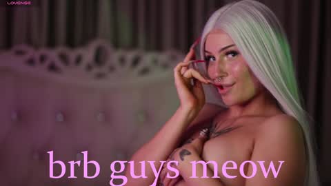 Amanda Farrell online show from 12.02.24