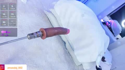 amandajoness  online show from 04.18.26