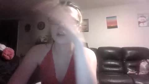 Snapshot of amandasargent2001 chatting on 02.15.26 Candy-Lynn online show from 02.15.26