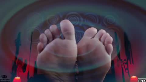 Snapshot of amanita__pantherina chatting on 12.12.24 Goddess Amanita online show from 12.12.24