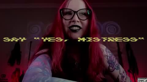 Snapshot of amanita__pantherina chatting on 02.04.25 Goddess Amanita online show from 02.04.25