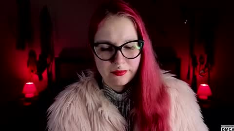 Snapshot of amanita__pantherina chatting on 12.22.25 Goddess Amanita online show from 12.22.25