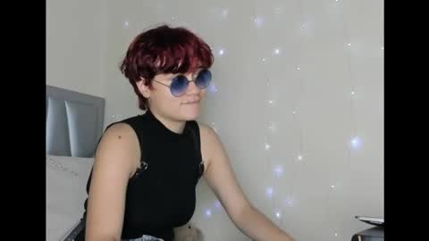 Amapola online show from 10.23.25