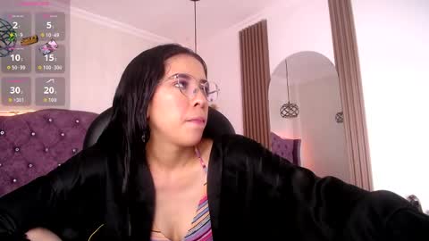 amara_davis1 online show from 05.31.26