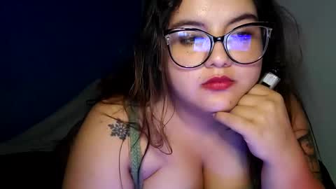 Snapshot of amaralof chatting on 10.11.25 amaralof online show from 10.11.25