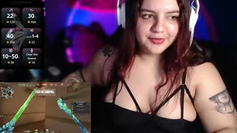 Snapshot of amaralof chatting on 11.12.25 amaralof online show from 11.12.25