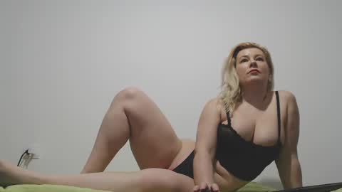 KLAUDYA online show from 02.23.25