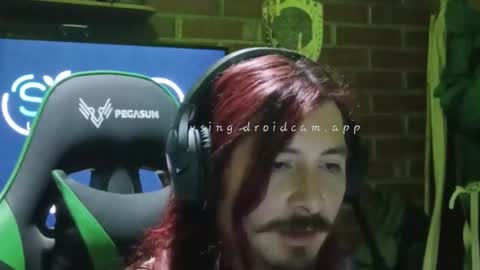 Snapshot of amaru_bf_experience chatting on 11.06.25 Amaru online show from 11.06.25