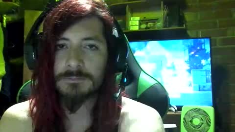 Snapshot of amaru_bf_experience chatting on 11.25.25 Amaru online show from 11.25.25