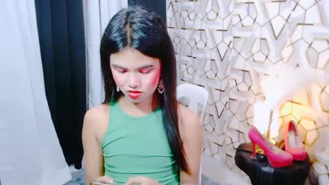 Snapshot of amazingjhanna chatting on 12.20.24 amazingjhanna online show from 12.20.24