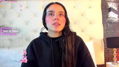 Snapshot of ambar_devon chatting on 02.10.25 online show from 02.10.25