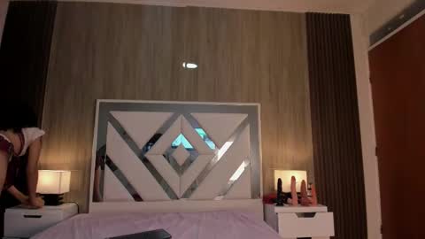 ambarsweet_as online show from 11.27.25