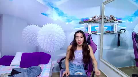 Snapshot of ambel_rose chatting on 05.13.26 ambel_rose online show from 05.13.26