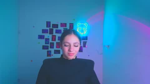 Snapshot of amber__r chatting on 04.07.26 Amber online show from 04.07.26