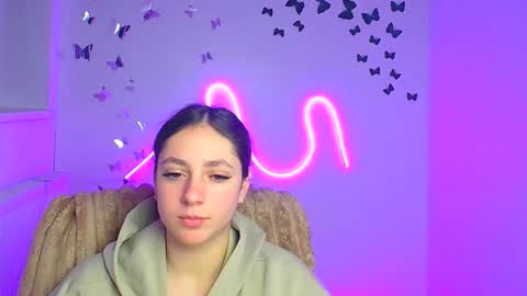 Snapshot of amber__r chatting on 04.11.26 Amber online show from 04.11.26