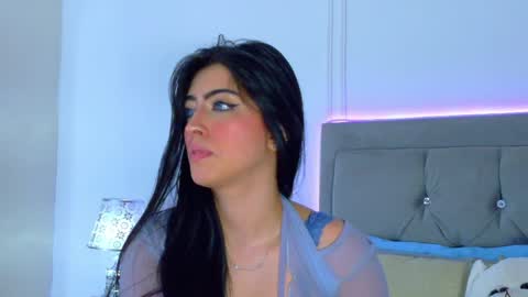 amber_bull online show from 04.07.26