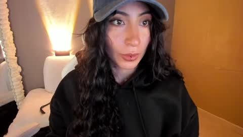 amber_curly online show from 03.01.25