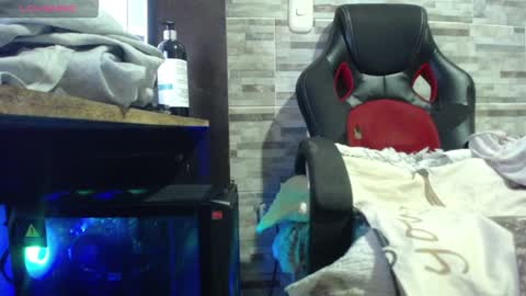 Snapshot of amber_kholin chatting on 01.20.25 scarlett online show from 01.20.25