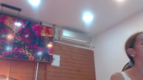 Amber Moore online show from 03.08.25