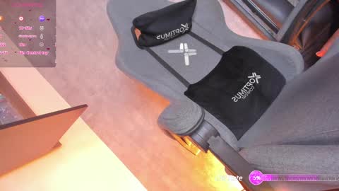 Snapshot of amber_onassis chatting on 12.06.24 online show from 12.06.24