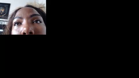 Snapshot of amberblazzee chatting on 11.03.25 Amberblazzee online show from 11.03.25