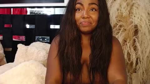 Snapshot of amberblazzee chatting on 11.04.25 Amberblazzee online show from 11.04.25