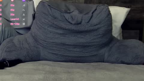 Amber Dawnn online show from 01.01.25