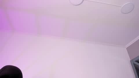 Amber  online show from 04.14.26