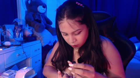 Snapshot of ambersmith98_ chatting on 12.14.24 Amber online show from 12.14.24