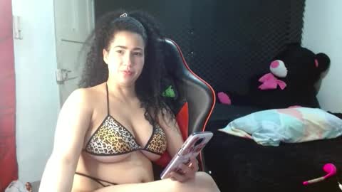 ambersweettie198098 online show from 04.18.26