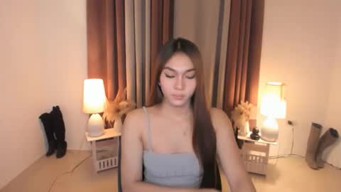 Snapshot of ambervixen69 chatting on 04.29.26 BIGCOCK AMBER online show from 04.29.26