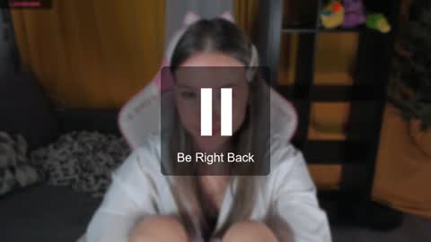 Snapshot of amelia_lein chatting on 01.04.25 Your Amelia online show from 01.04.25