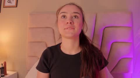  Amelia  online show from 02.22.26