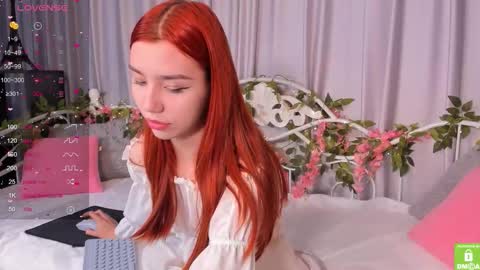 Snapshot of amelia_skyy chatting on 09.19.25 Anna online show from 09.19.25