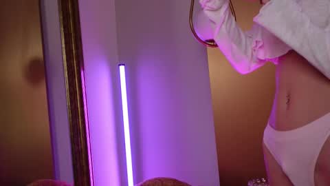 Amelia online show from 02.21.25