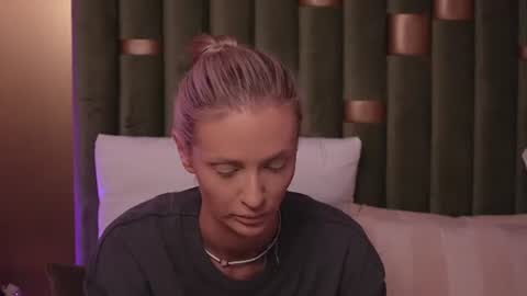Amelia online show from 07.09.26