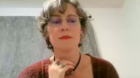 Ameliaishka online show from 10.11.25