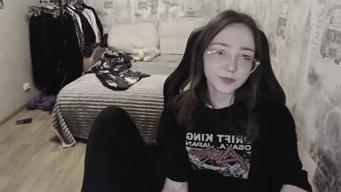 Snapshot of ameliakamishiro chatting on 12.23.24 Amelia online show from 12.23.24