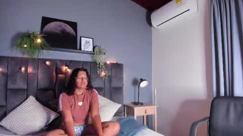 amelialaurent_ online show from 06.14.26