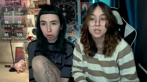 Snapshot of ameliameadd chatting on 10.22.25 Amelia online show from 10.22.25