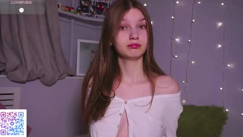 Snapshot of ameliami chatting on 03.26.26 Amelia online show from 03.26.26