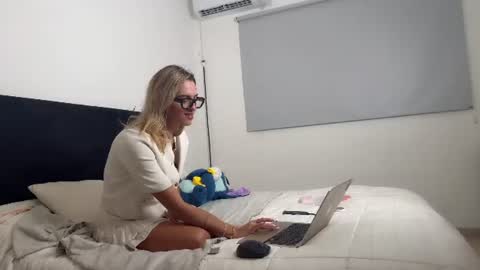 ameliaparadisex online show from 07.03.26