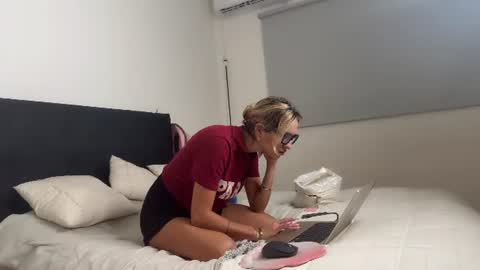 ameliaparadisex online show from 07.05.26